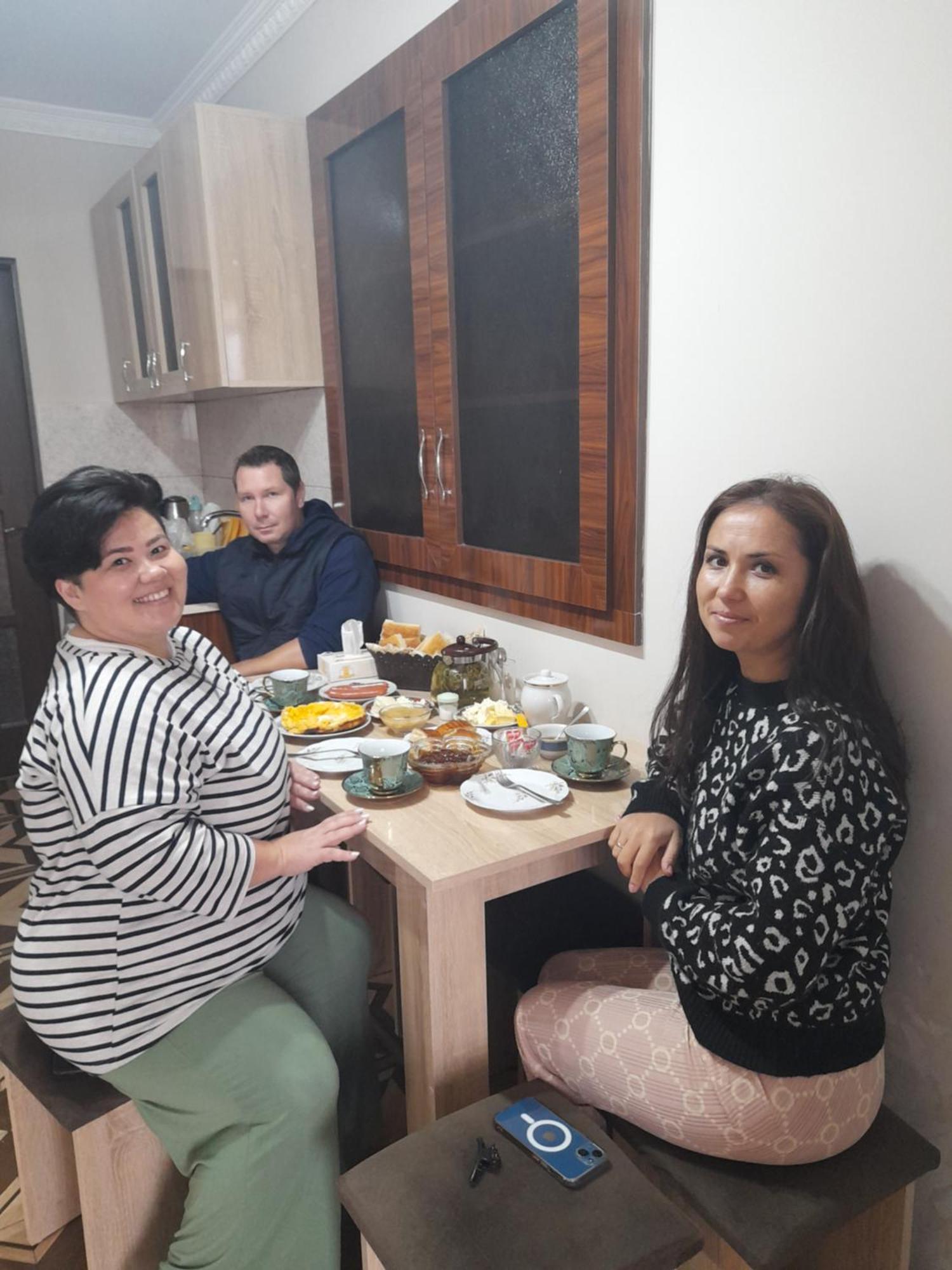 Alex Bnb Tat'ev Ngoại thất bức ảnh